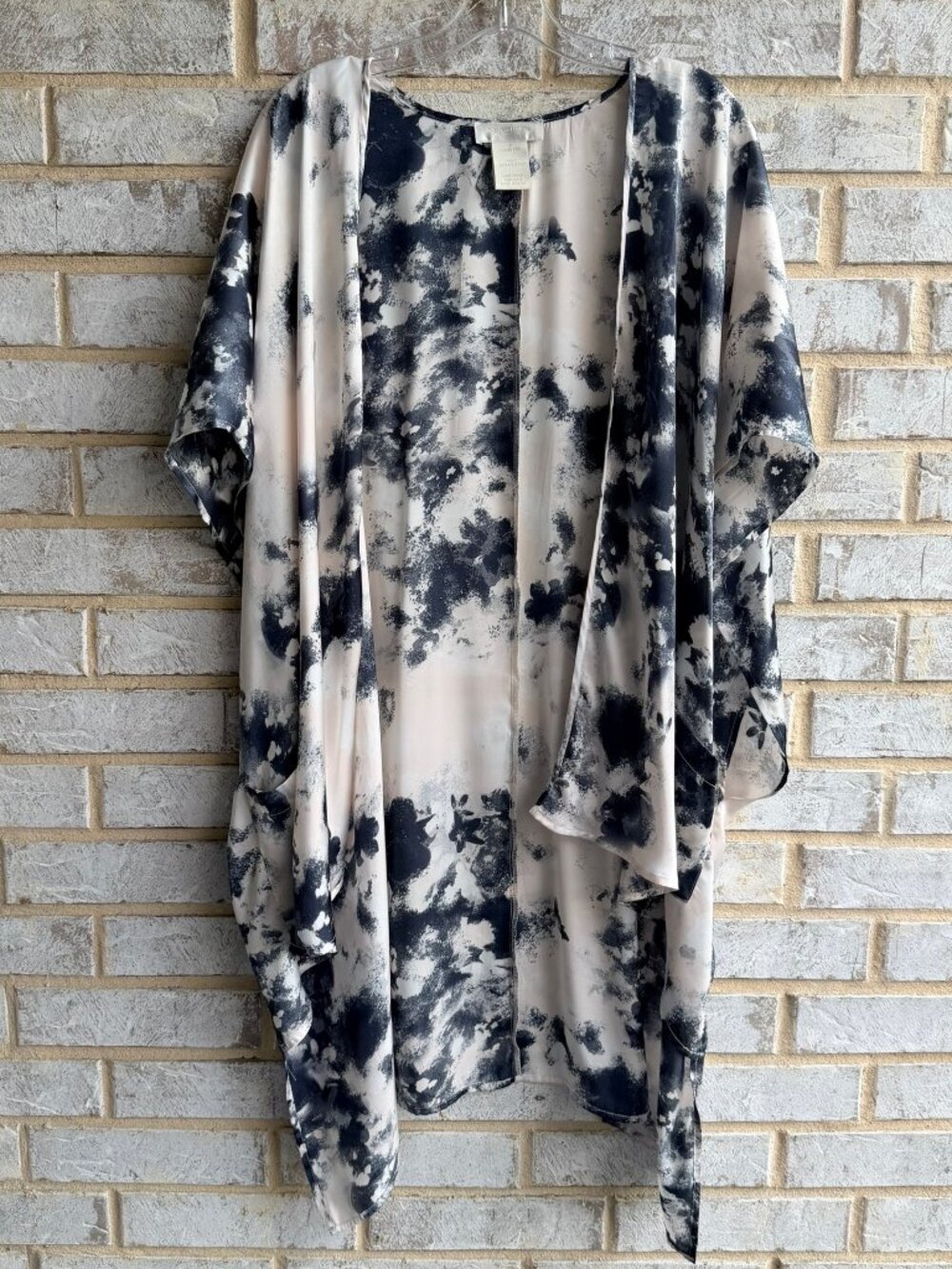 MM Couture by Miss Me Short Sleeve Cream/Blue Abstract Cover Up Women's Size S